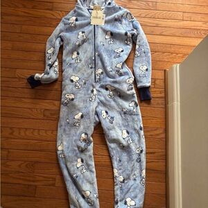 NWT Munki Munki women’s Snoopy peanuts hooded Blue One Piece Pajamas xs
